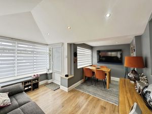 Photo 17- click for photo gallery